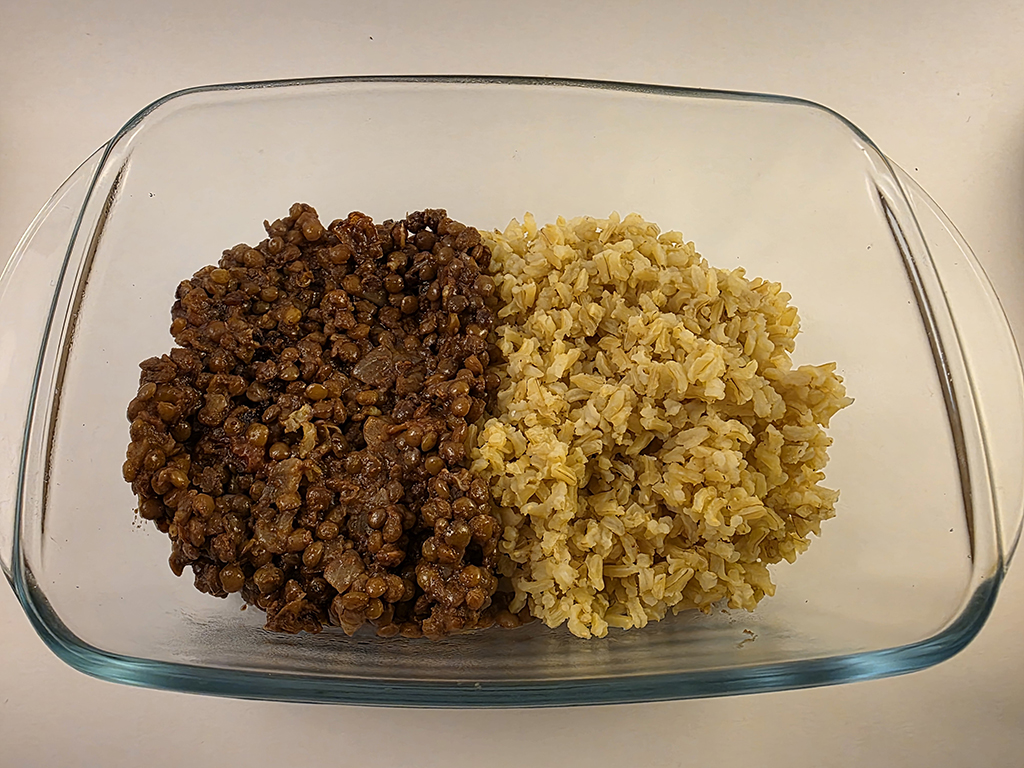 Dahl aux lentilles et riz basmati - plat végétrarien riche en protéines